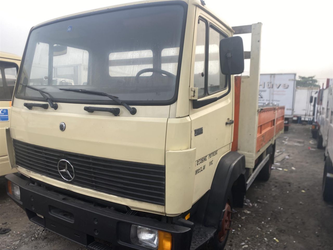 Foreign Used Mercedes Benz 814 truck