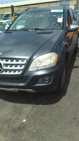 Mercedes-Benz ML-350