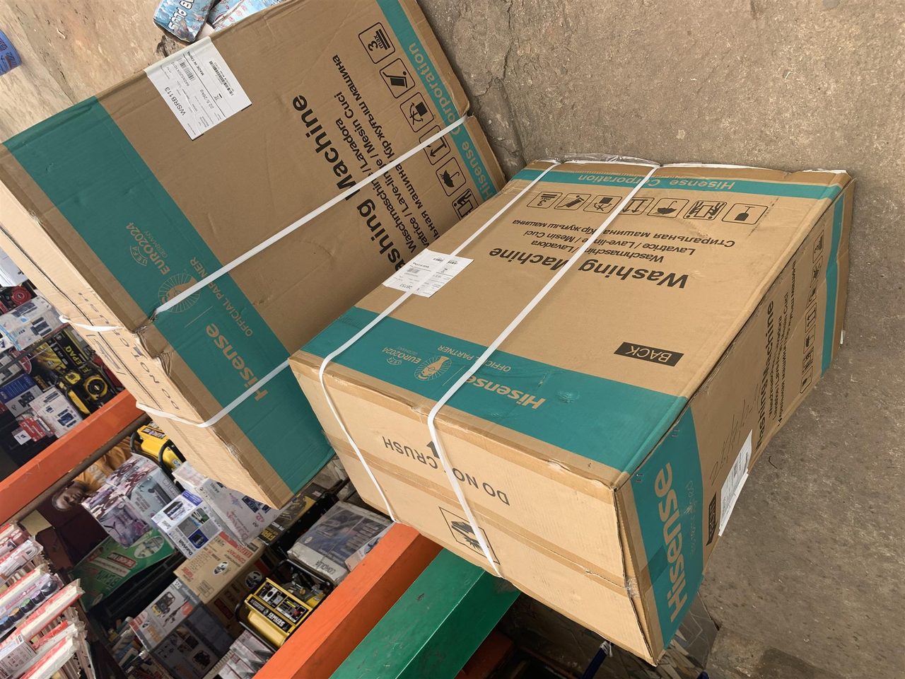 Hisense 11kg washing machine available f