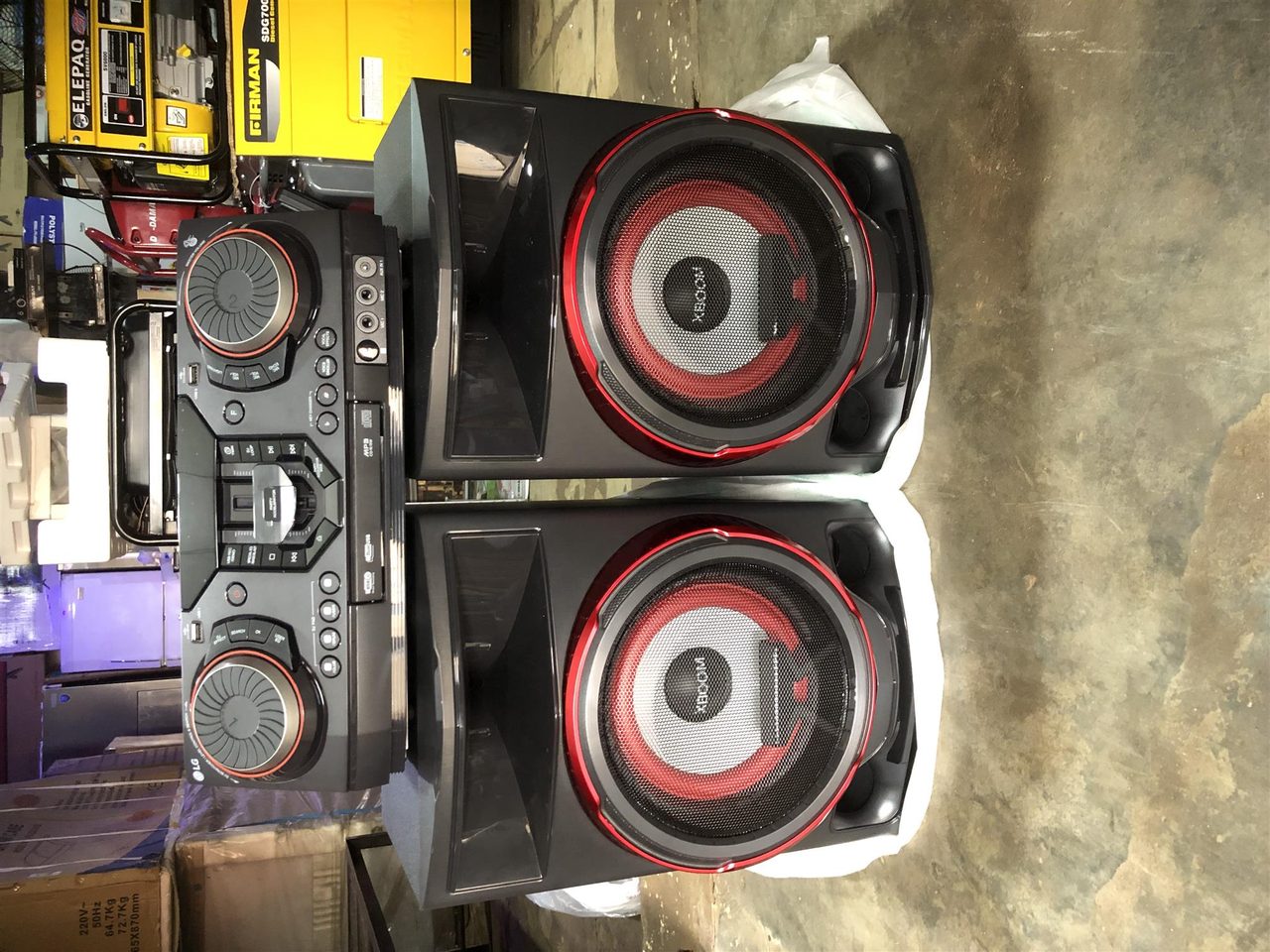 LG Xboom Hometheater system 2350 for sal