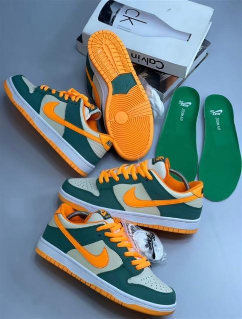HIGH QUALITY NIKE AIR SNEAKERS