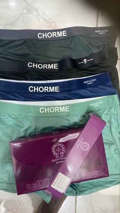 Designers condom boxers