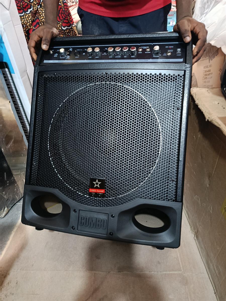 Bass Guitar combo 4000watts