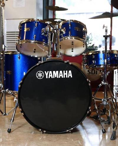 Yamaha complete set 5pcs jazz drum