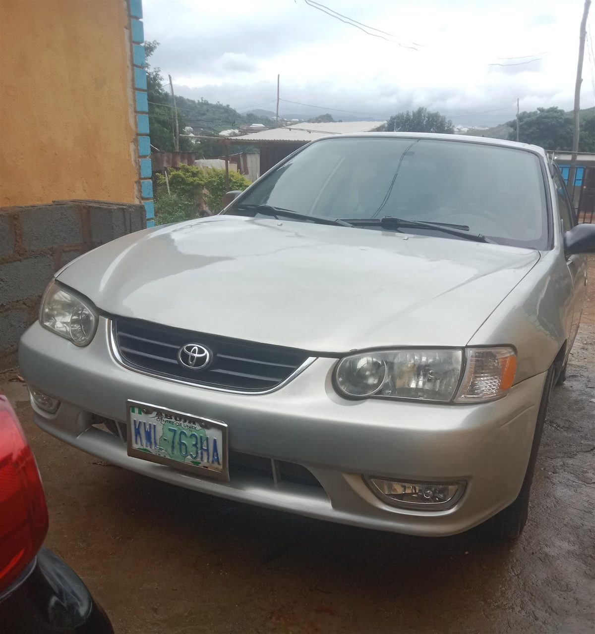 2001 Corolla Small but Mighty