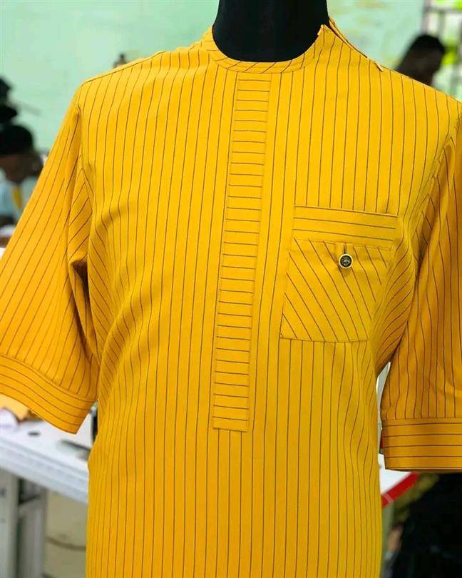 Senator wears