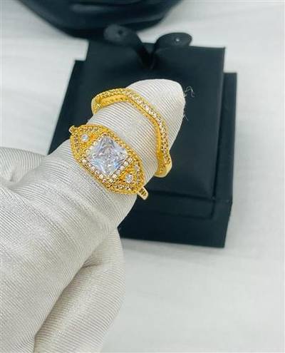 Jewelries