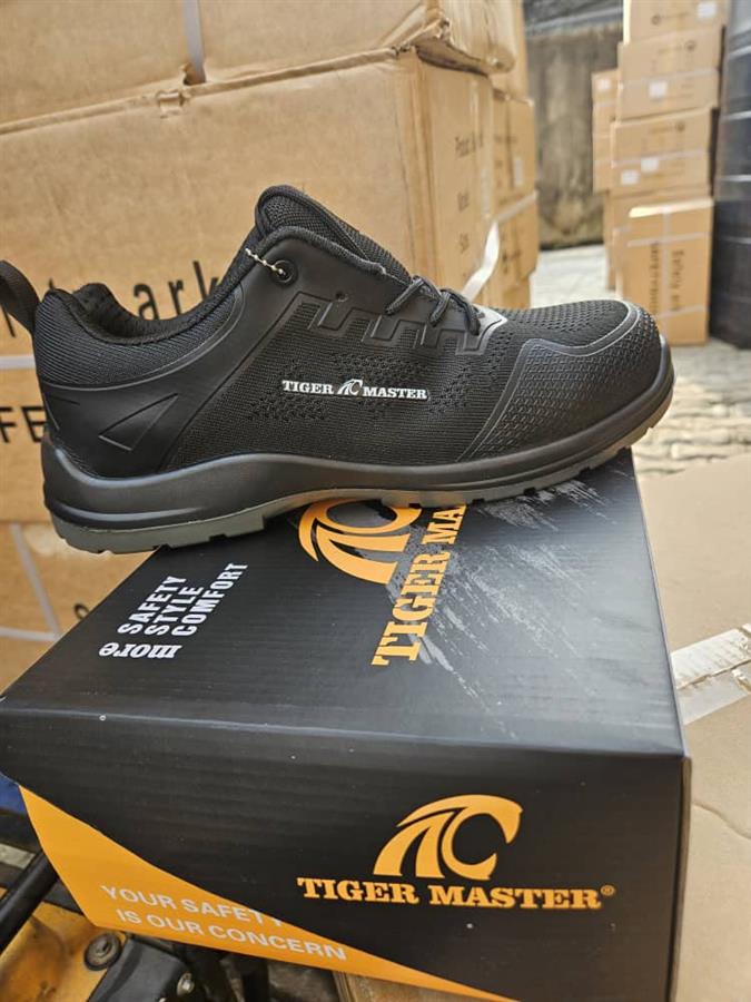 Tiger master boots