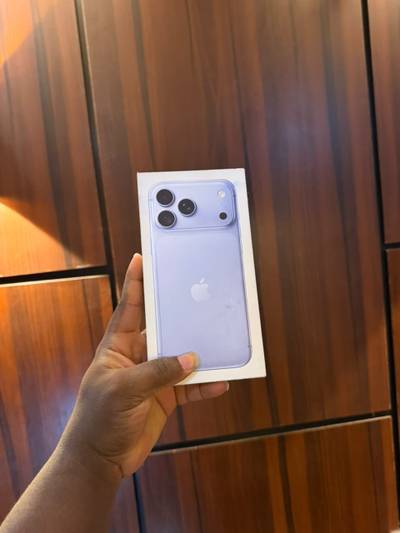Brand new Non active iPhone 18promax 256gb Physical + Esim
