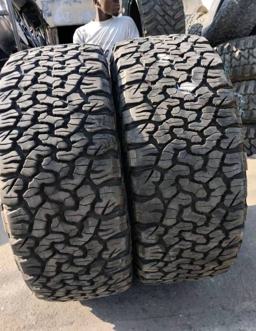 265/60 R17