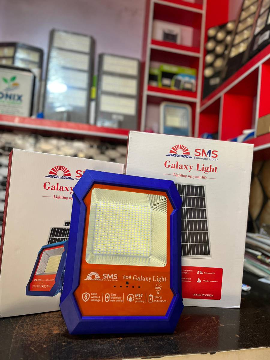 200w Watts SMS solar floodlights