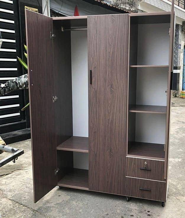 π₯ 3-DOOR LUXURY WARDROBE WITH DRAWERS π₯ Organize your room in style!