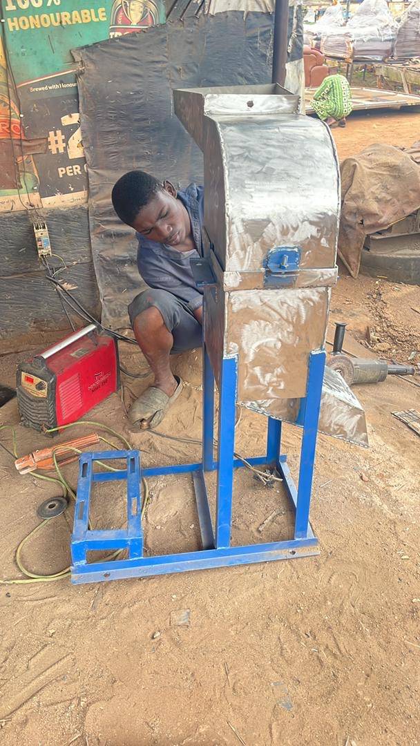 Garri cassava flakes ) processing machines