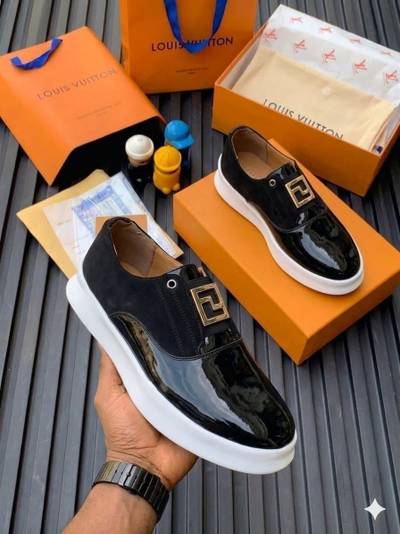 Luxury shoe