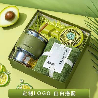 3IN1 GIFT SET  FAN, CUP, TOWEL
