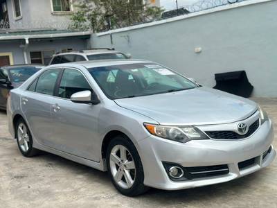 Toyota Camry 2012, foreign used