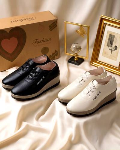 Ladies shoe