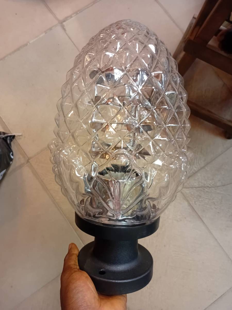 Plastic gate light available