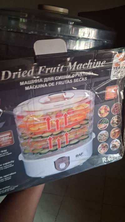 Food dehydrator