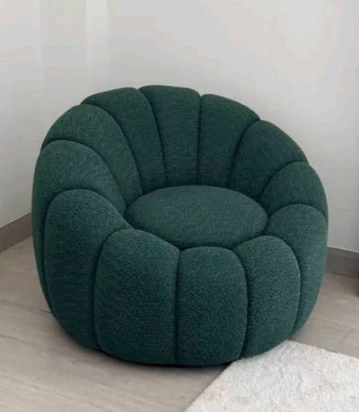 Single round chairs