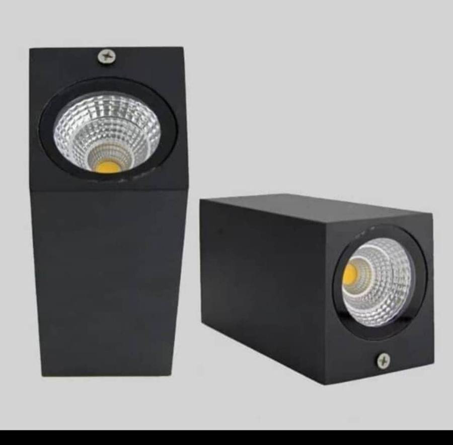 Outdoor light available