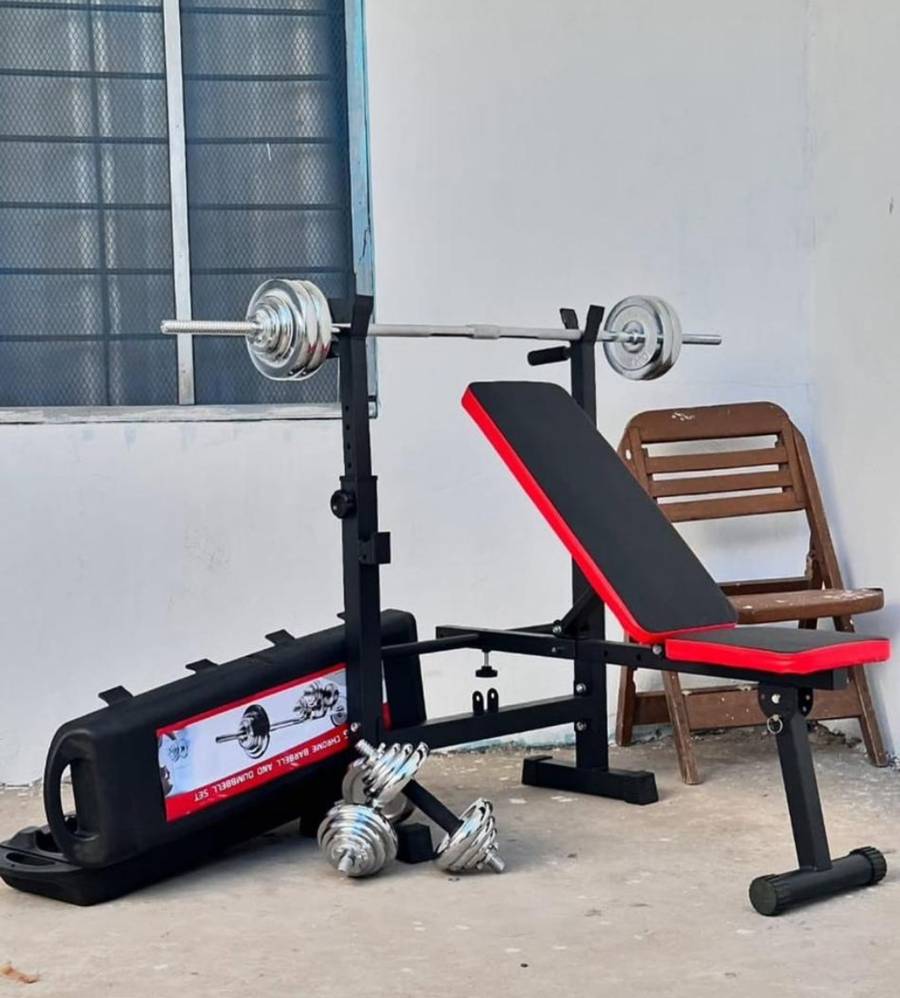 Weight bench press with 50kg chrome dumbbell