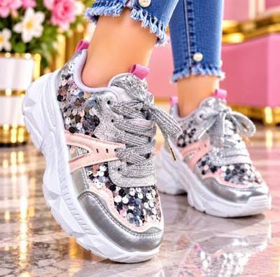 Kiddies sneakers