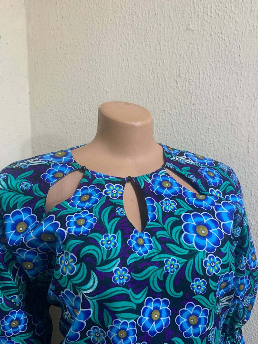 Keyholes Ankara bubu gown