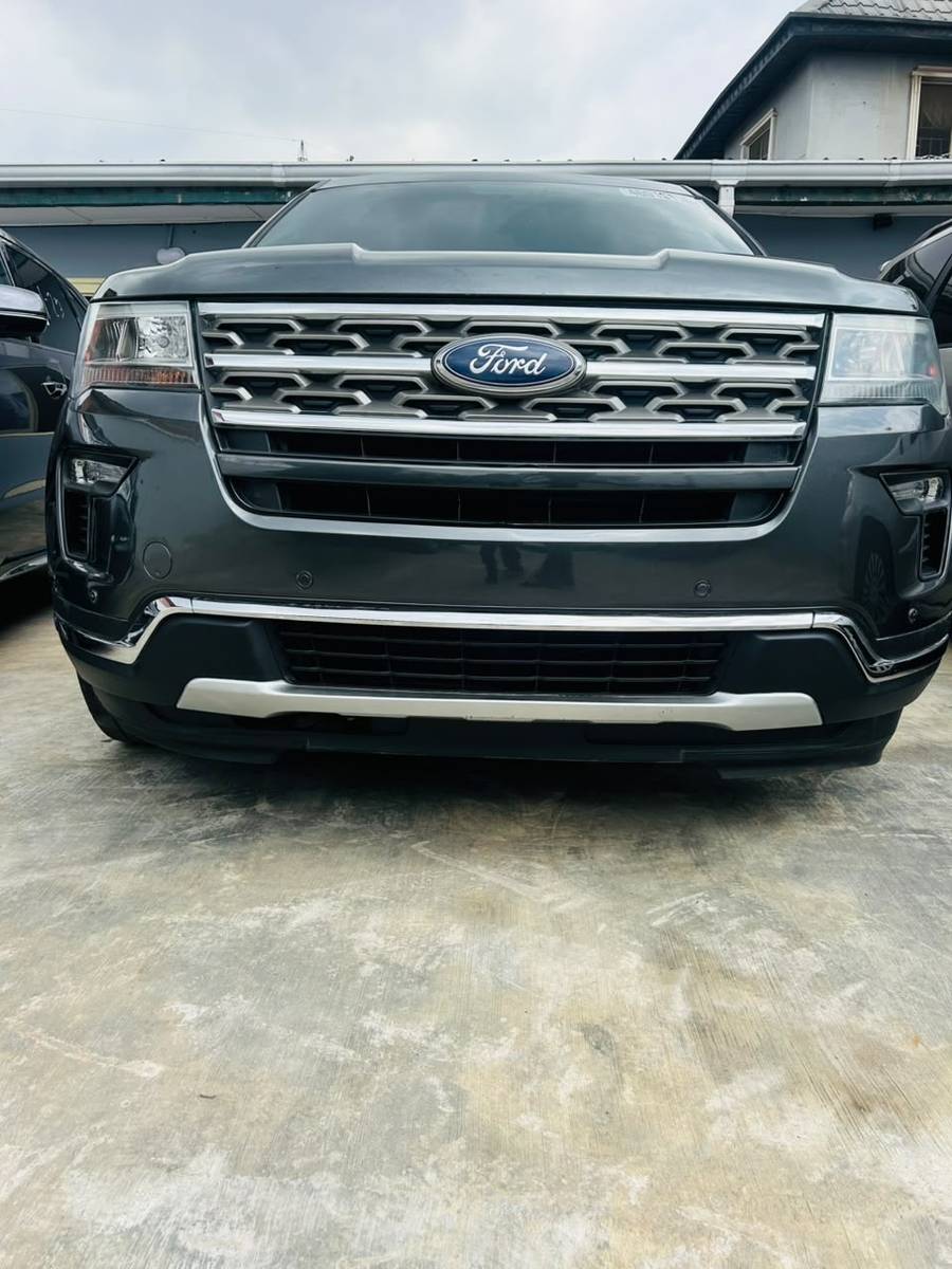 Ford Explorer 2018, foreign used