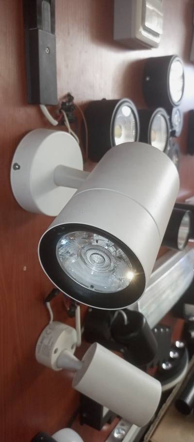 Single track light available