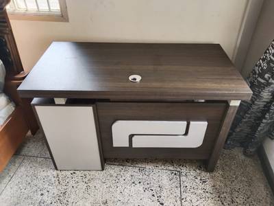 OFFICE TABLE