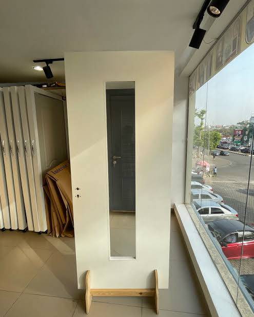 Kitchen entrance door