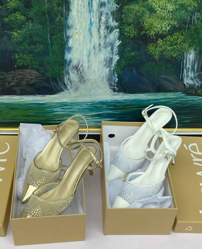 Perfect Gold and white women/bridal crystal kitten heels