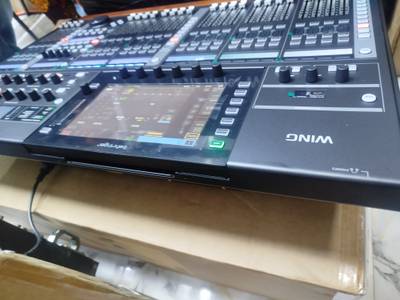Behringer wing digital mixer