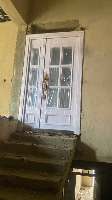 Work by Doors installation