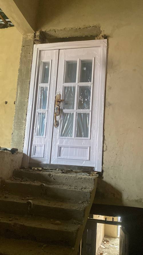 Work by Doors installation