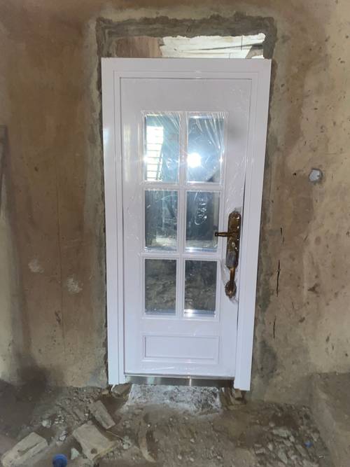 Work by Doors installation